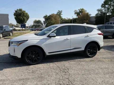 More photos of 2025 Acura RDX at Acura of Overland Park, KS