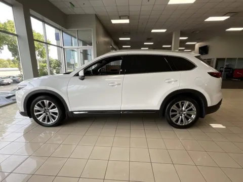 More photos of 2021 Mazda CX-9 Signature at Acura of Overland Park, KS
