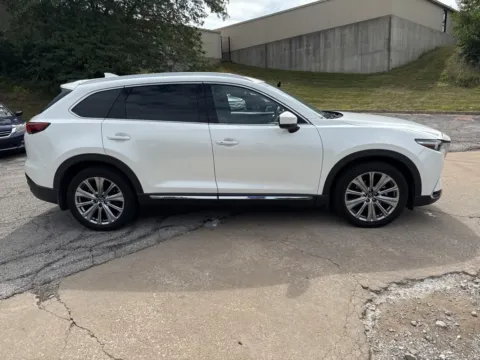 More photos of 2021 Mazda CX-9 Signature at Acura of Overland Park, KS