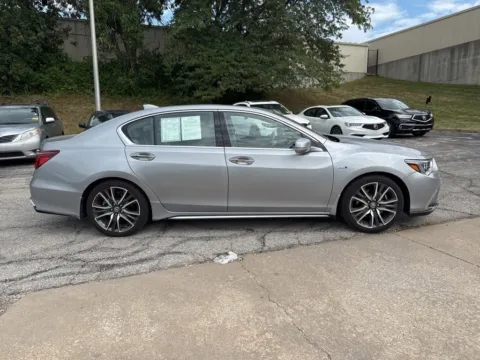 More photos of 2018 Acura RLX Sport Hybrid w/Advance Pkg at Acura of Overland Park, KS