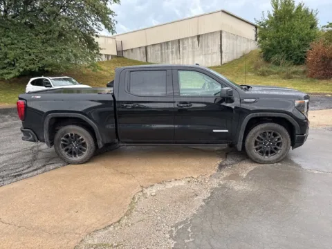 More photos of 2023 GMC Sierra 1500 Elevation at Acura of Overland Park, KS