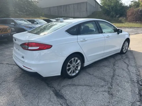 More photos of 2020 Ford Fusion Hybrid SE at Acura of Overland Park, KS