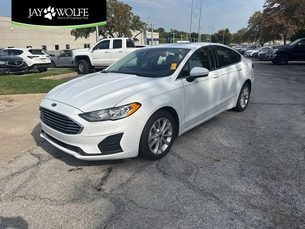 White 2020 Ford Fusion Hybrid SE for sale in Overland Park, KS