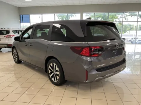 More photos of 2025 Honda Odyssey EX-L at Acura of Overland Park, KS
