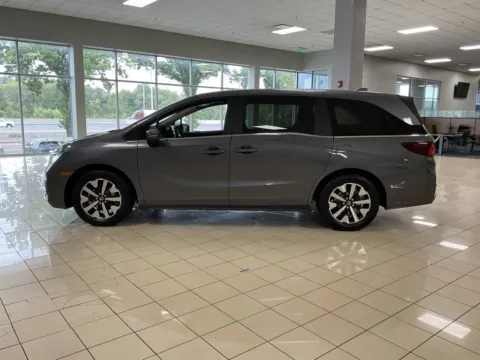More photos of 2025 Honda Odyssey EX-L at Acura of Overland Park, KS