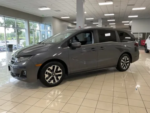 Another view of 2025 Honda Odyssey EX-L for sale in Overland Park, KS at Acura of Overland Park