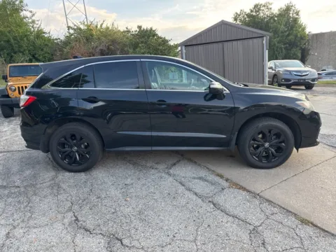 More photos of 2018 Acura RDX w/Advance Pkg at Acura of Overland Park, KS