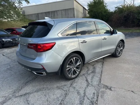 More photos of 2020 Acura MDX w/Technology Pkg at Acura of Overland Park, KS
