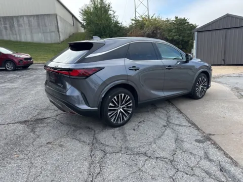 More photos of 2023 Lexus RX 350 at Acura of Overland Park, KS