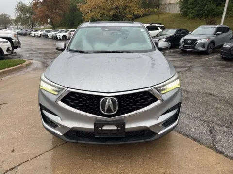 Photos of 2019 Acura RDX w/Technology Pkg for sale in Overland Park, KS at Acura of Overland Park
