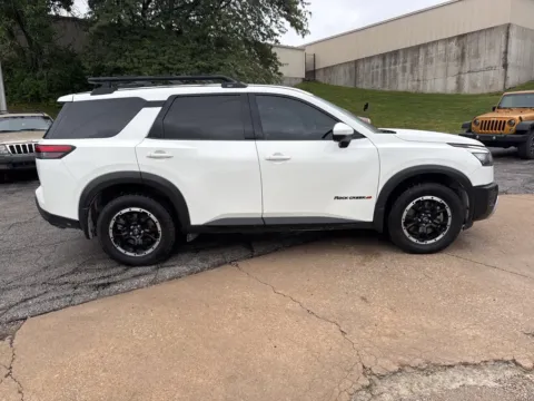 More photos of 2023 Nissan Pathfinder Rock Creek at Acura of Overland Park, KS