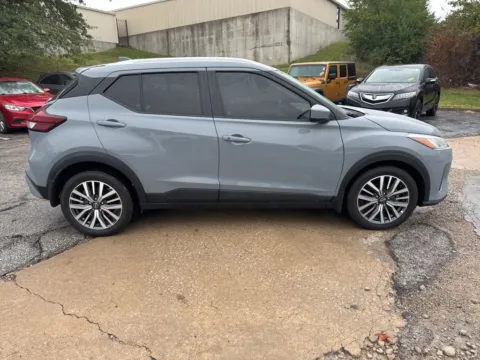 More photos of 2024 Nissan Kicks SV at Acura of Overland Park, KS