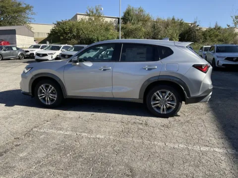 More photos of 2025 Acura ADX at Acura of Overland Park, KS