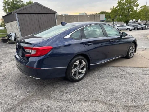 More photos of 2018 Honda Accord Sedan EX-L 1.5T at Acura of Overland Park, KS