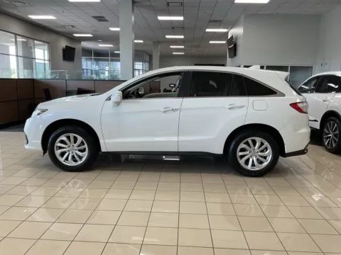 More photos of 2017 Acura RDX w/Technology/AcuraWatch Plus Pkg at Acura of Overland Park, KS
