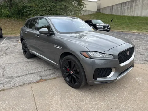 Another view of 2019 Jaguar F-PACE S for sale in Overland Park, KS at Acura of Overland Park