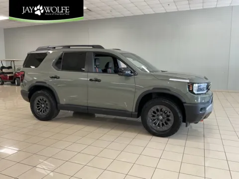 Green 2026 Honda Passport TrailSport for sale in Overland Park, KS