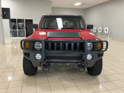 Photos of 2006 HUMMER H3 for sale in Overland Park, KS at Acura of Overland Park
