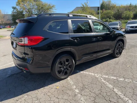 More photos of 2025 Subaru Ascent Onyx Edition at Acura of Overland Park, KS