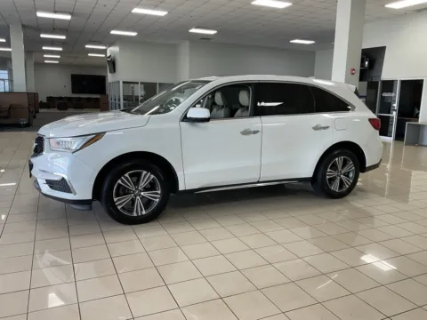 More photos of 2017 Acura MDX 3.5L at Acura of Overland Park, KS