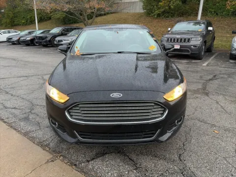 Photos of 2016 Ford Fusion Titanium for sale in Overland Park, KS at Acura of Overland Park