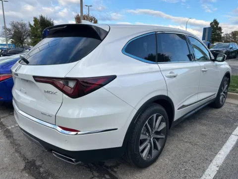 More photos of 2025 Acura MDX w/Technology Package at Acura of Overland Park, KS