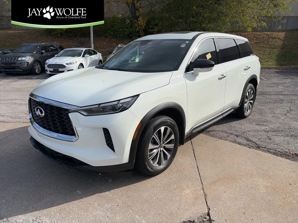 Used 2023 INFINITI QX60 PURE with VIN 5N1DL1ES1PC370970 for sale in Kansas City