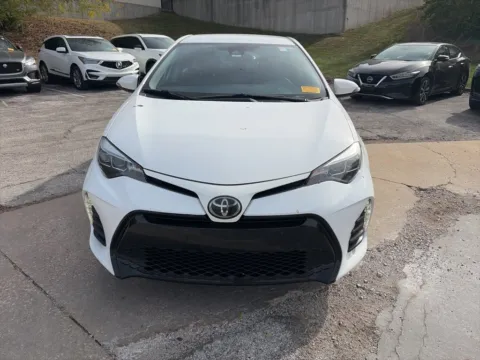 Photos of 2019 Toyota Corolla SE for sale in Overland Park, KS at Acura of Overland Park