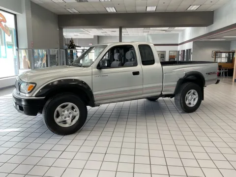 Another view of 2004 Toyota Tacoma for sale in Kansas City, MO at Jay Wolfe Auto Outlet