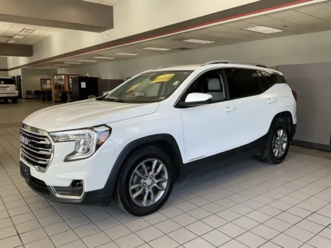 Another view of 2024 GMC Terrain SLT for sale in Kansas City, MO at Jay Wolfe Auto Outlet