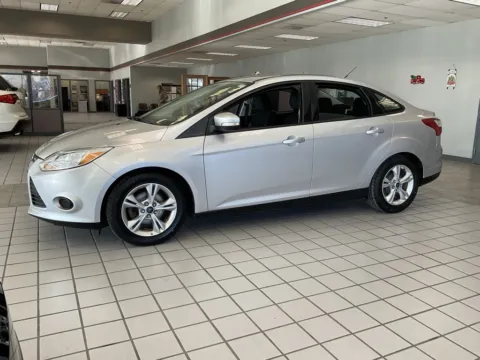 Another view of 2014 Ford Focus SE for sale in Kansas City, MO at Jay Wolfe Auto Outlet