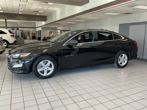 Another view of 2023 Chevrolet Malibu LT for sale in Kansas City, MO at Jay Wolfe Auto Outlet