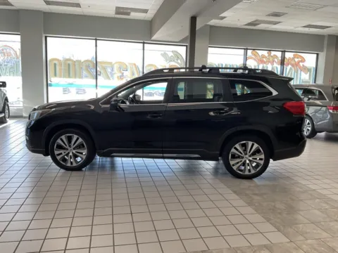 More photos of 2019 Subaru Ascent Limited at Jay Wolfe Auto Outlet, MO
