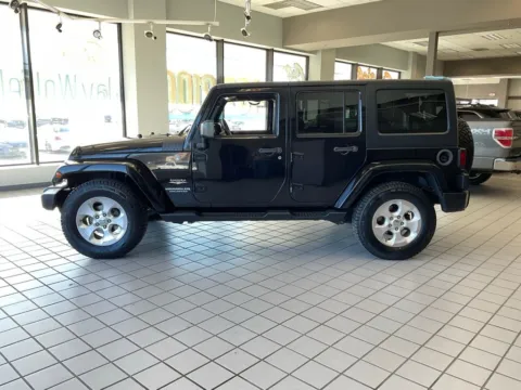More photos of 2015 Jeep Wrangler Unlimited Sahara at Jay Wolfe Auto Outlet, MO