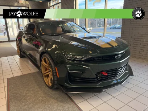 Green 2020 Chevrolet Camaro SS for sale in Kansas City, MO