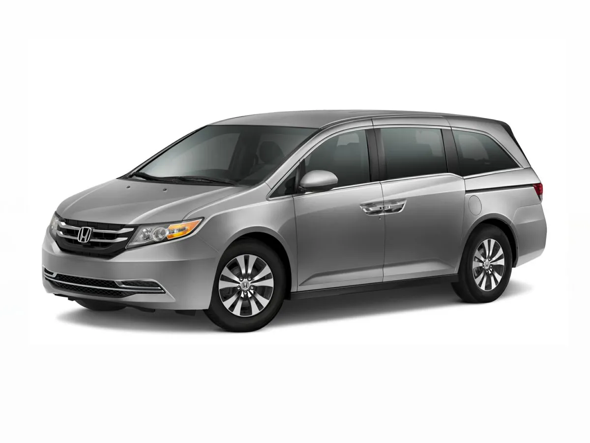 Red 2016 Honda Odyssey for sale in Kansas City, MO