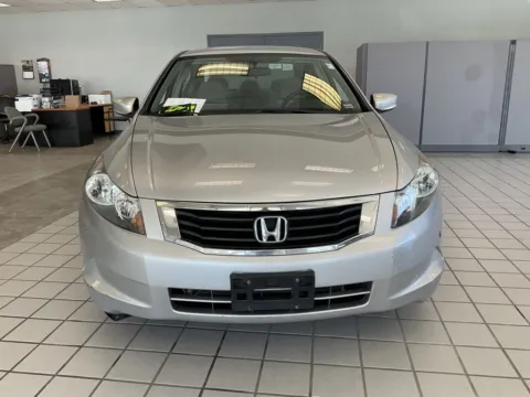 Photos of 2008 Honda Accord LX-P for sale in Kansas City, MO at Jay Wolfe Auto Outlet