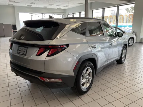 More photos of 2024 Hyundai Tucson SEL at Jay Wolfe Auto Outlet, MO