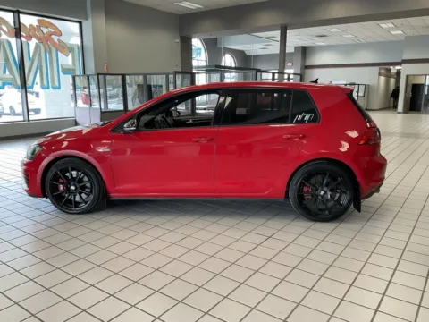 More photos of 2017 Volkswagen Golf GTI Sport at Jay Wolfe Auto Outlet, MO