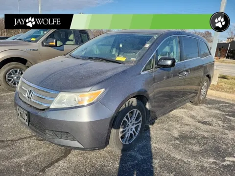 Gray 2011 Honda Odyssey EX-L for sale in Kansas City, MO