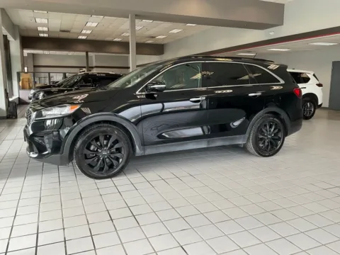 Another view of 2020 Kia Sorento S for sale in Kansas City, MO at Jay Wolfe Auto Outlet