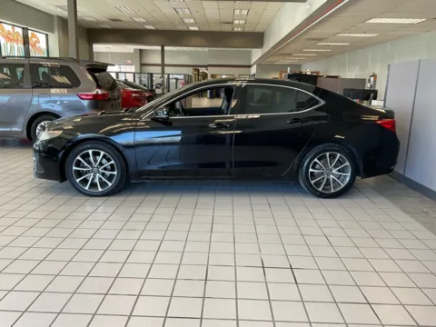More photos of 2015 Acura TLX V6 Tech at Jay Wolfe Auto Outlet, MO