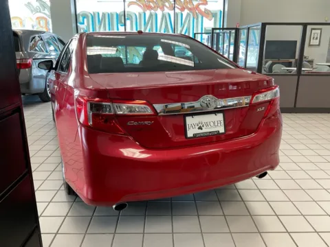 More photos of 2012 Toyota Camry XLE at Jay Wolfe Auto Outlet, MO