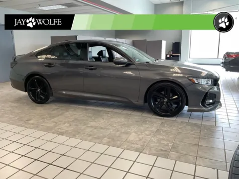 Beige 2018 Honda Accord Sport for sale in Kansas City, MO