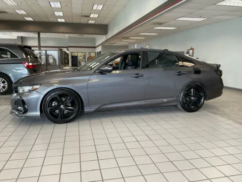 Another view of 2018 Honda Accord Sport for sale in Kansas City, MO at Jay Wolfe Auto Outlet