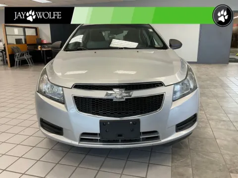 Photos of 2013 Chevrolet Cruze LS for sale in Kansas City, MO at Jay Wolfe Auto Outlet