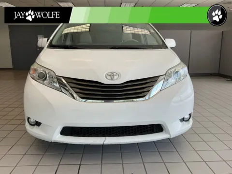 Photos of 2011 Toyota Sienna XLE for sale in Kansas City, MO at Jay Wolfe Auto Outlet