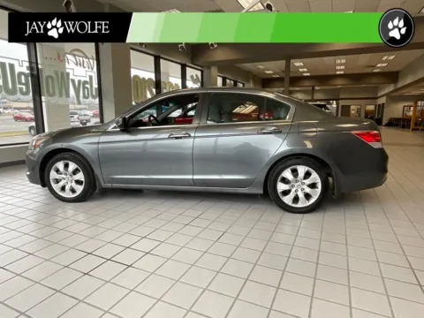 More photos of 2010 Honda Accord EX-L at Jay Wolfe Auto Outlet, MO