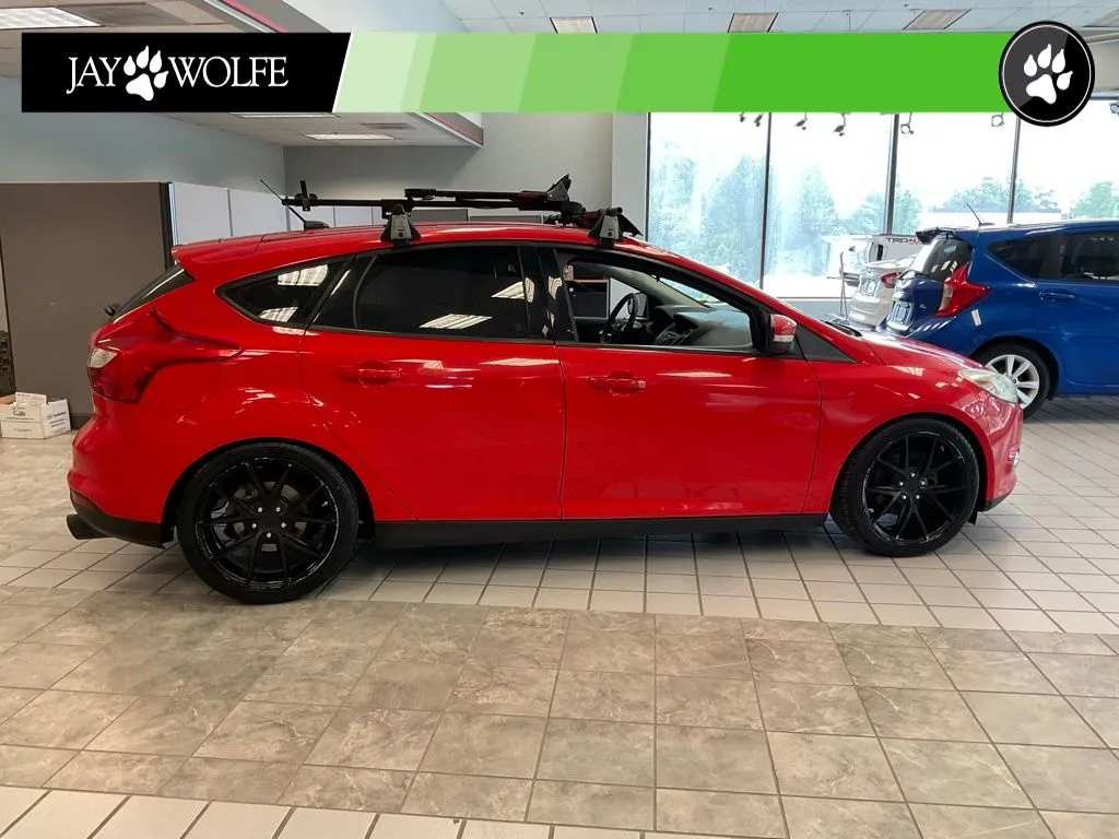 2014 Ford Focus SE - Photo 6