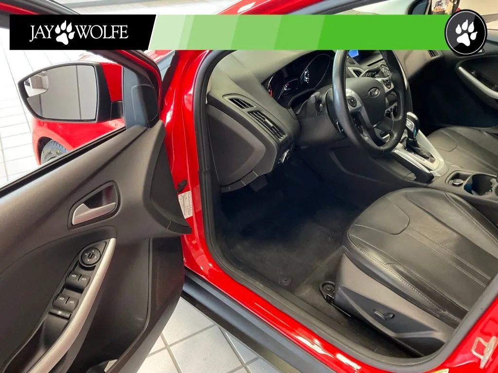 2014 Ford Focus SE - Photo 10